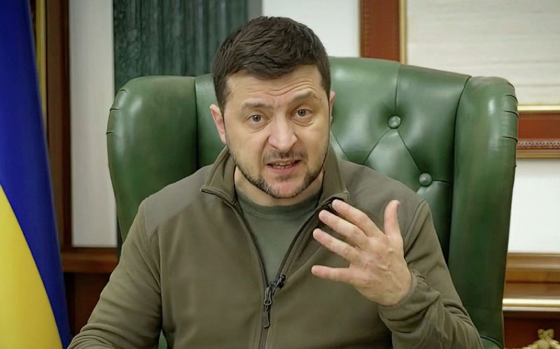 Ukrayna bütün ərazisi ilə NATO-ya dəvət almalıdır - Zelenski 