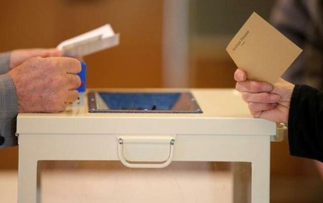 Fransada prezident seçkiləri keçirilir 