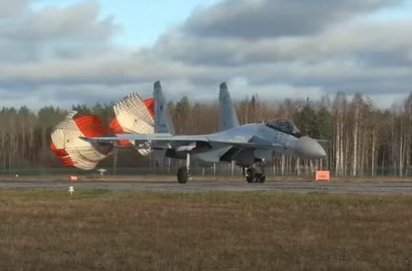 Rus ordusunun bir təyyarəsi, bir helikopteri məhv edildi 