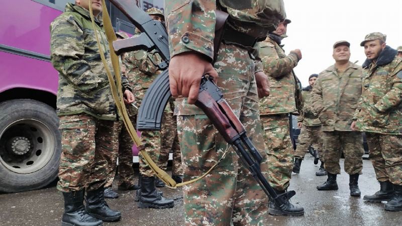 Separatçılara münasibətdə ikili yanaşma: Donbasda pislənir, Qarabağda dəstəklənir...