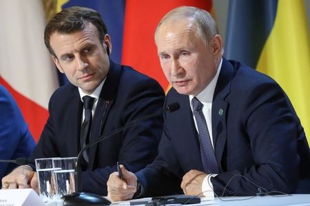 Makron Putinin hərəkətini \"paranoya\" adlandırdı: \"Aylarla Soçidə özünü qapalı saxlayıb\"