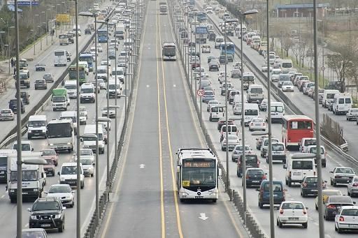İstanbulda zəncirvari qəza: yaralılar var 