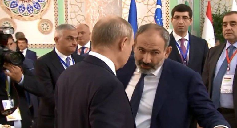 Paşinyan \"iki od arasında\" qalıb: \"Şantajla nələrsə əldə etməyə çalışacaq\"