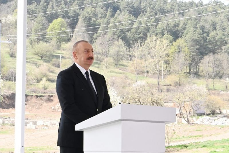 Azərbaycan Prezidenti: “Ermənistan ordusu yoxdur” 