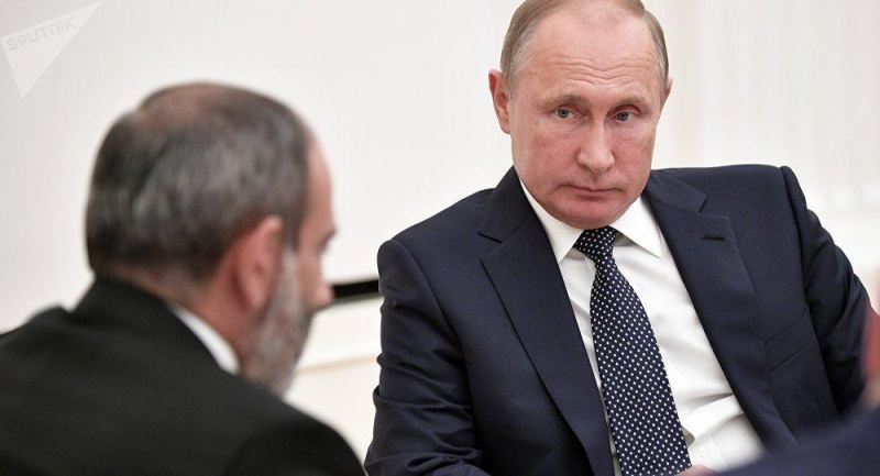 Putin Paşinyanı devirməyə çalışır: \"Baş nazirə sui-qəsd ola bilər\" 
