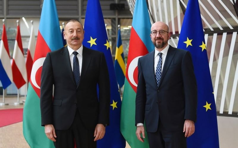 Avropa İttifaqı Şurasının prezidenti İlham Əliyevə zəng elədi 
