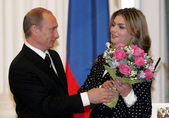 ABŞ Putinə “şəxsi zərbə” vurmağa ehtiyat edir 