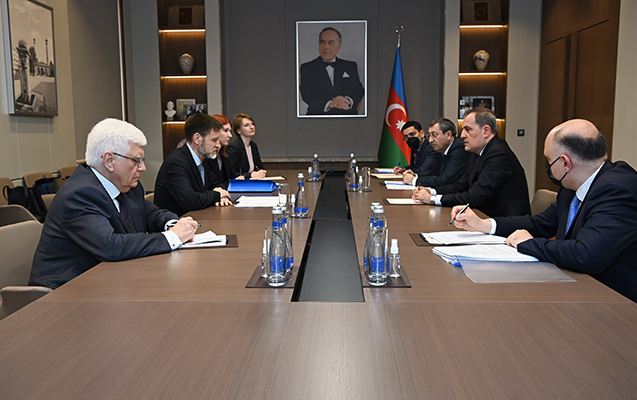 Putinin xüsusi nümayəndəsi Bakıya gəldi - Foto 