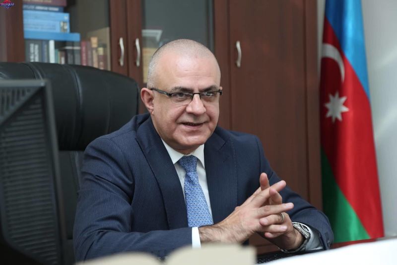 \"Zelenski prosesin girovudur, fərqli davranmağa imkanı yoxdur\" - Elçin Mirzəbəyli