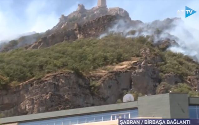Yanğın “Qalaaltı” hotelin yaxınlığına çatdı - Video 