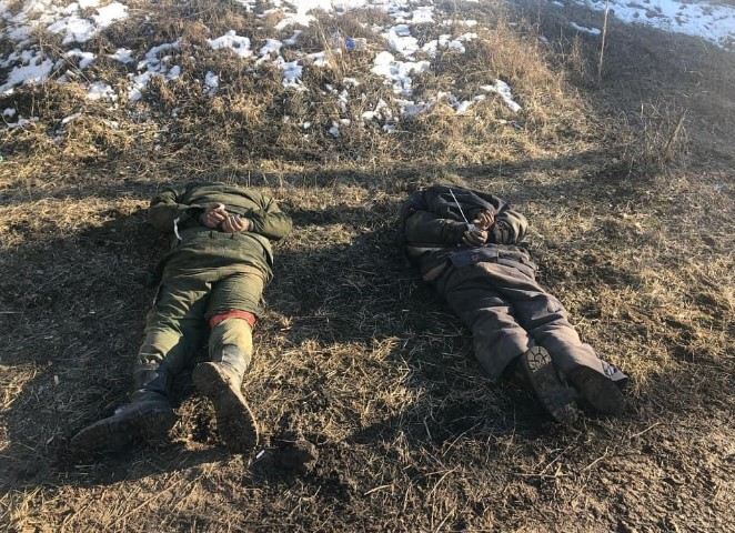 Ukraynalı hərbi ekspert rus əsgərlərini ağ bayraq qaldırmağa çağırdı: \"Bu ən doğru yoldur\"