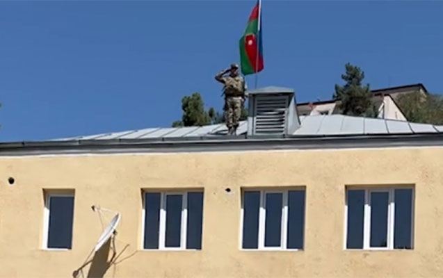 Oxuyur Məhəbbət Kazımov - Bu dəfə Laçında+Video