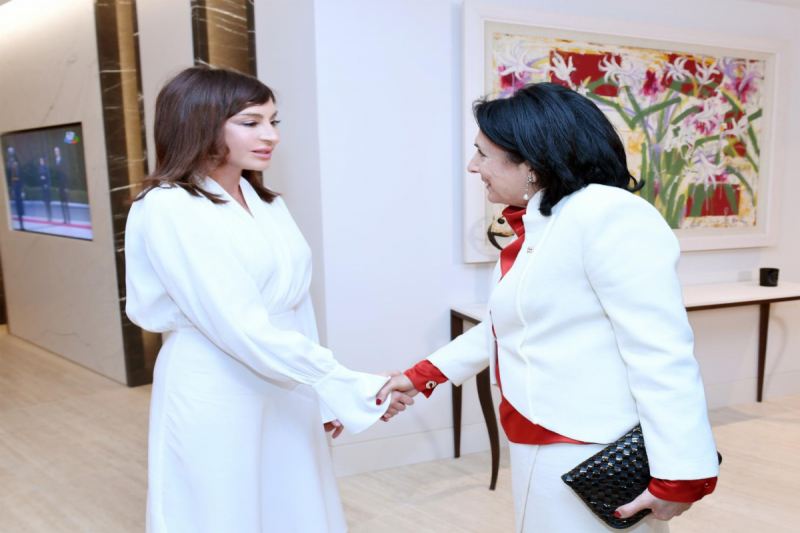 Gürcüstan Prezidenti Mehriban Əliyevaya təbrik məktubu ünvanlayıb 