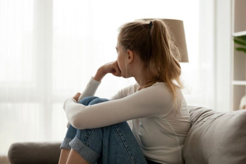 Depressiya  həyatımıza necə təsir edir və həll yolları nələrdir? 