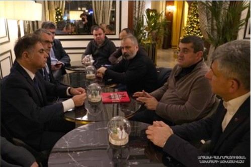 Ermənilər Fransada toplandı! Araik qondarma rejimə dəstək toplayır - FOTO