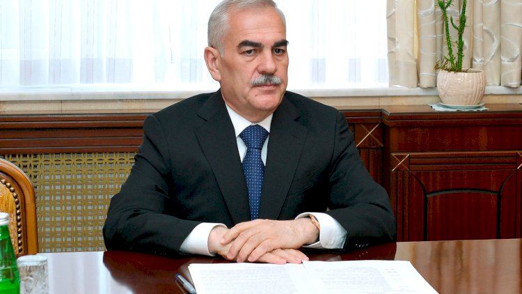 TƏCİLİ: Vasif Talıbov istefa ərizəsi yazıb 