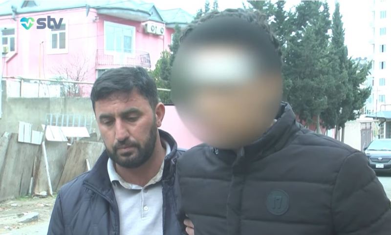 Məktəblini sinif yoldaşının atası və dayısı görün nə hala saldılar - VİDEO