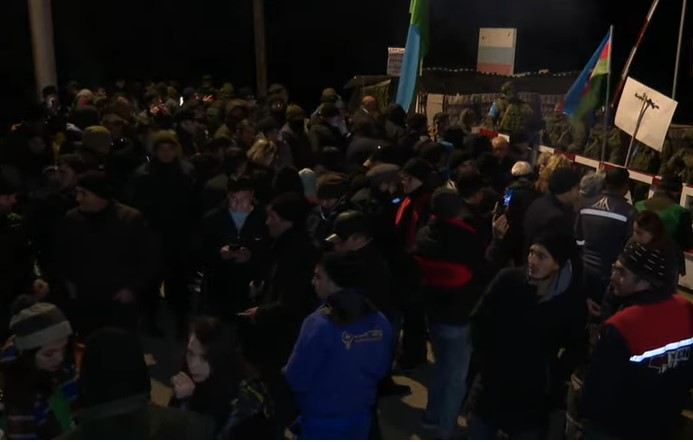 Laçın yolunda etiraz aksiyasının 2-ci günü - GECƏ CANLI YAYIMI