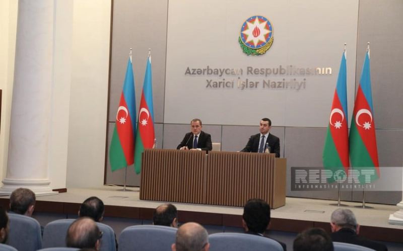 Şuşa-Xankəndi yolundakı vəziyyətlə bağlı xarici diplomatlar məlumatlandırıb 