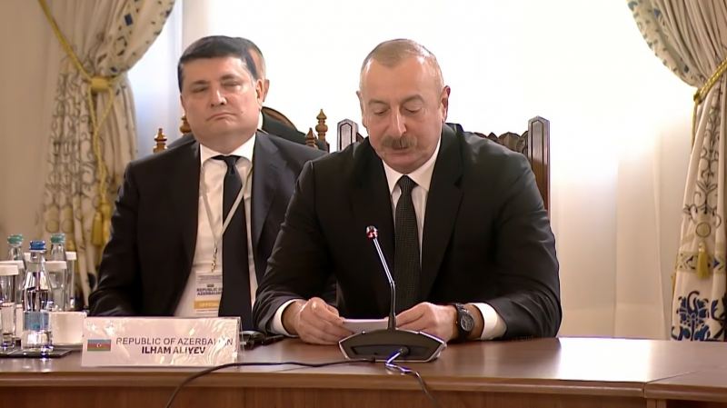 İlham Əliyev strateji tərəfdaşlıq haqqında sazişin imzalanması mərasimi ilə bağlı plenar iclasda - CANLI YAYIM