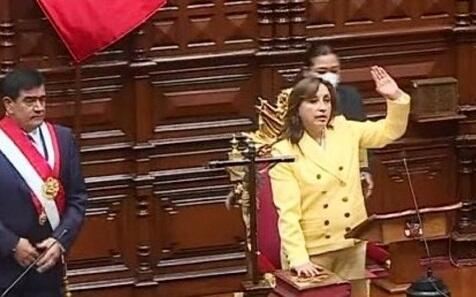 Prezident istefa verməkdən imtina etdi, seçkilərə çağırdı 