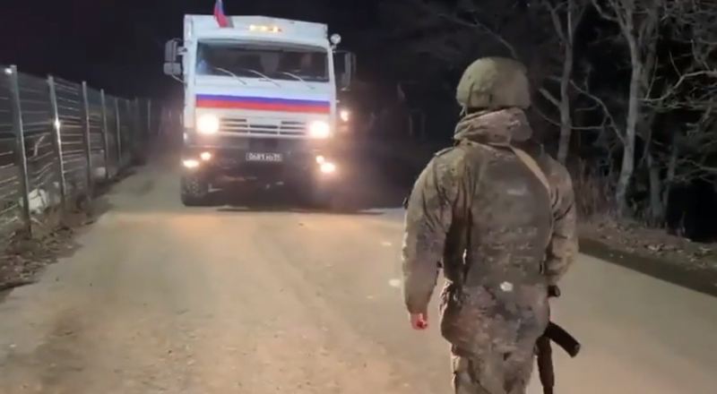 Aksiyaçılar Laçın dəhlizindən sülhməramlıların yük maşının keçməsinə icazə verməyib 