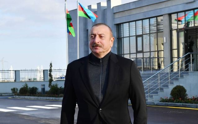 Prezident yeni metro stansiyasının açılışına qatıldı 