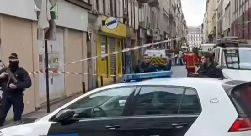 Parisin mərkəzində atışma - Ölən və yaralananlar var