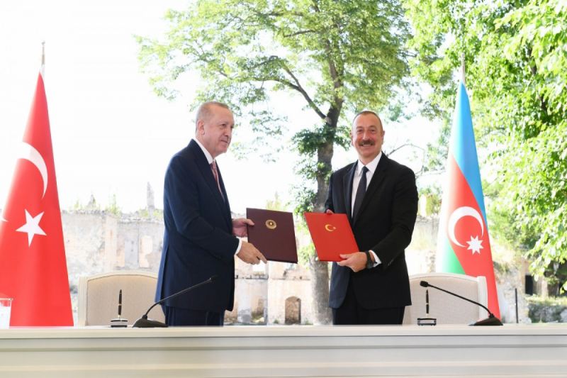 Şuşa Bəyannaməsinin ratifikasiyası hansı siyasi mesajlar verir?