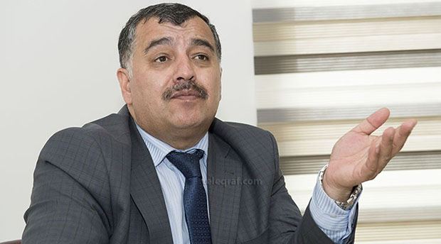 “İnterpola verdiyimiz Araik Moskvaya gedir, səfirimiz isə utanmaz-utanmaz...” Üzeyir Cəfərov üsyan püskürdü 