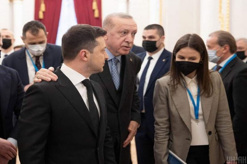 Putin  geri çəkilir: Türkiyəyə barış üçün gələcək?