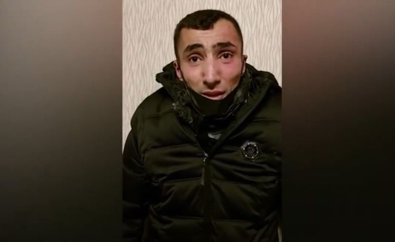 Dünən videosu yayılan manyak saxlanıldı: Yolda gedərkən başqa qızları da vururmuş... VİDEO