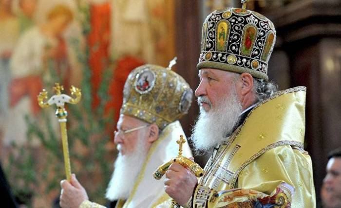 ŞOK iddia: Ukraynada əksər kilsələr Moskva Patriarxlığına bağlıdır - Müharibə başlasa...