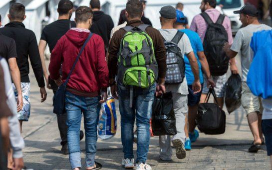 Avropa mühacirləri geri göndərir: Bu qədər adam Azərbaycana qayıtdı