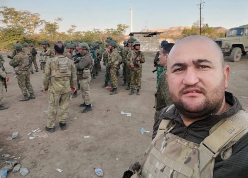 Şəhid övladlarının ürək parçalayan fotosu- Atalarını belə yaşadırlar... FOTO