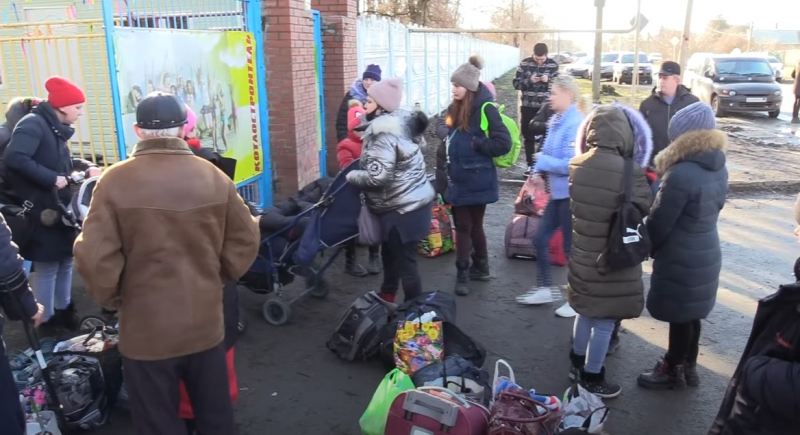 \"Donetsk xalq respublikası\" başçısı səfərbərlik elan etdi – Vətəndaşlar Rusiyaya təxliyyə olunur - VİDEO
