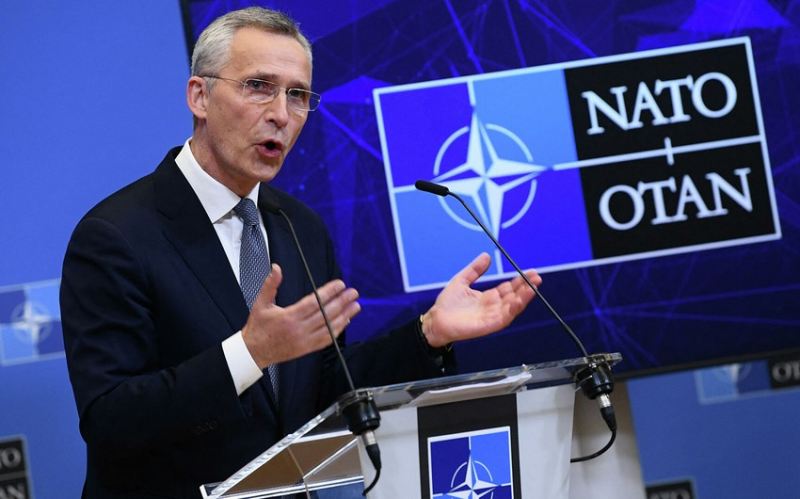 Yens Stoltenberq: \"NATO Ukraynadakı müharibənin tərəfi deyil\" 