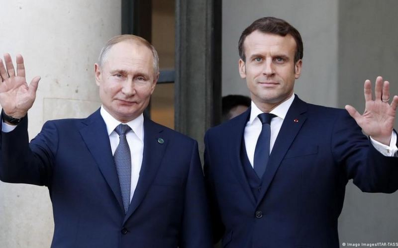 Kreml Putin və Makron arasındakı söhbətin təfərrüatlarını açıqlayıb 