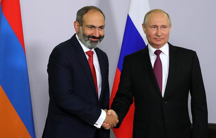 Putin Paşinyanla danışdı: \"Qarabağda ortaya çıxan bütün problemlər...\"