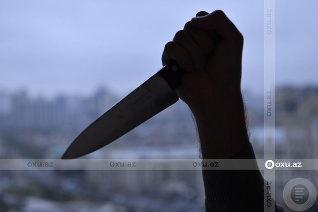 Bakı sakini ata və anasını ondan polisə şikayət etdikləri üçün bıçaqlayıb - MƏHKƏMƏ 