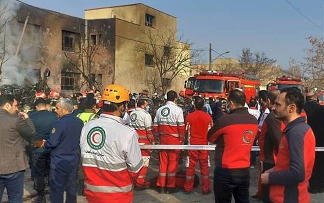 Təbrizdə qırıcı təyyarə qəzaya uğrayıb, ölənlər var - FOTO