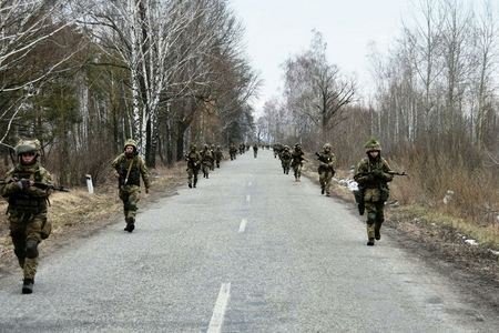 Ukrayna Ordusu Luqansk istiqamətində Rusiyanın mövqelərini yarıb 