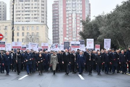 Bakıda Xocalı soyqırımı ilə bağlı yürüşü keçirilir 