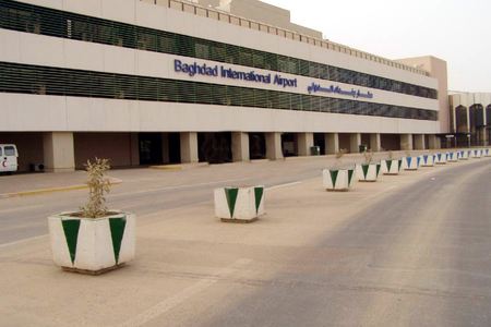 Bağdad aeroportuna raket zərbələri endirilib 