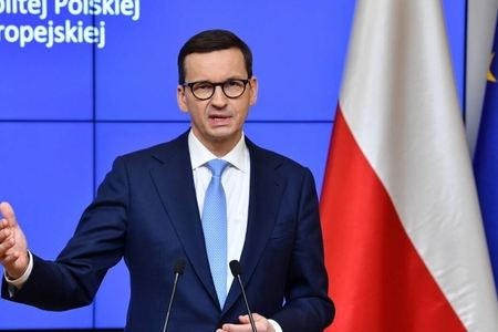 Polşa Ukraynada bərpa və yenidənqurma planı üçün 100 milyard avro ayrılmasını təklif edib 