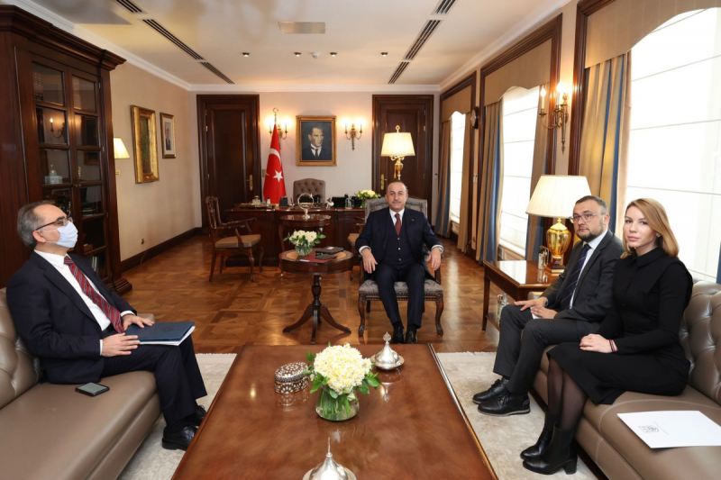 Çavuşoğlu: \"Ukraynanın ərazi bütövlüyünü tam dəstəkləyirik\" 
