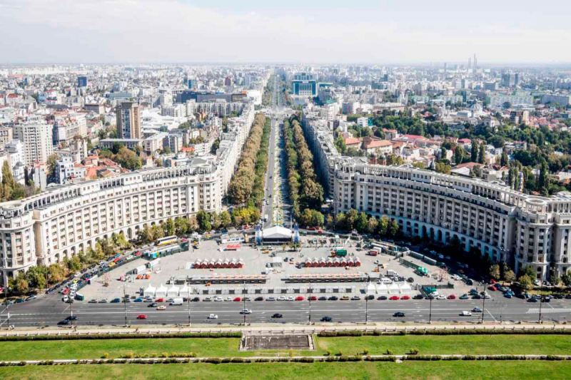 Kiyevdən təxliyə edilən 1100 azərbaycanlı Rumıniyadadır 
