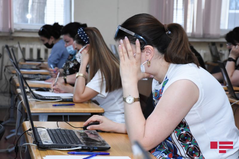 Dövlət qulluğuna qəbul üçün imtahan keçiriləcək 