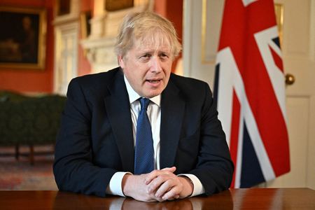 Boris Conson Rusiyanın Ukraynada kimyəvi silahdan istifadə edə biləcəyini deyib 