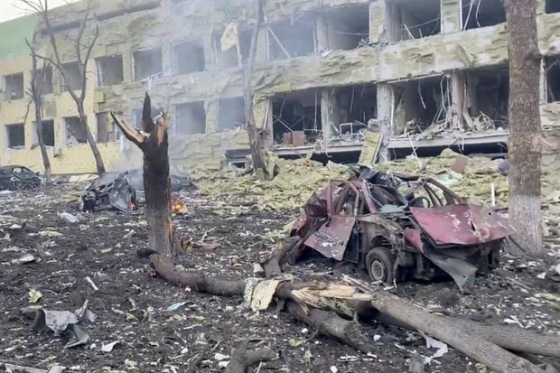 Şəhər meri: “400 min Mariupol sakini əsir saxlanılır” 